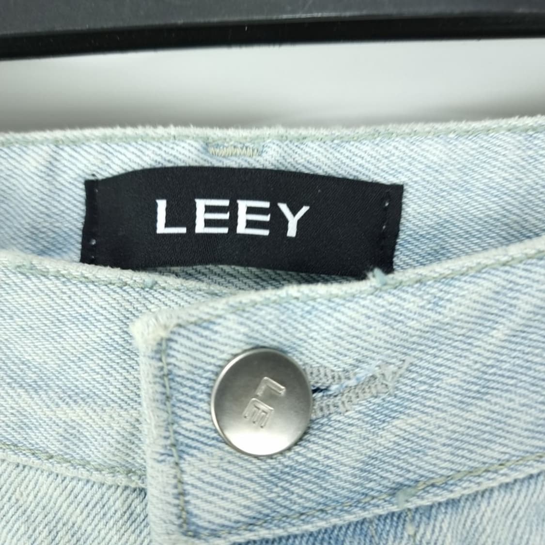 [LEEY YEEL] 아이스워싱 스터드 리벳 와이드 데님팬츠 M19816 상품이미지7