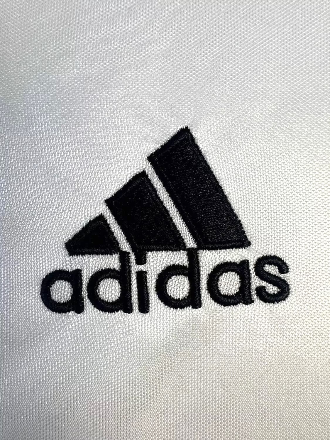 04-05 레알 마드리드 홈 유니폼 상품이미지3