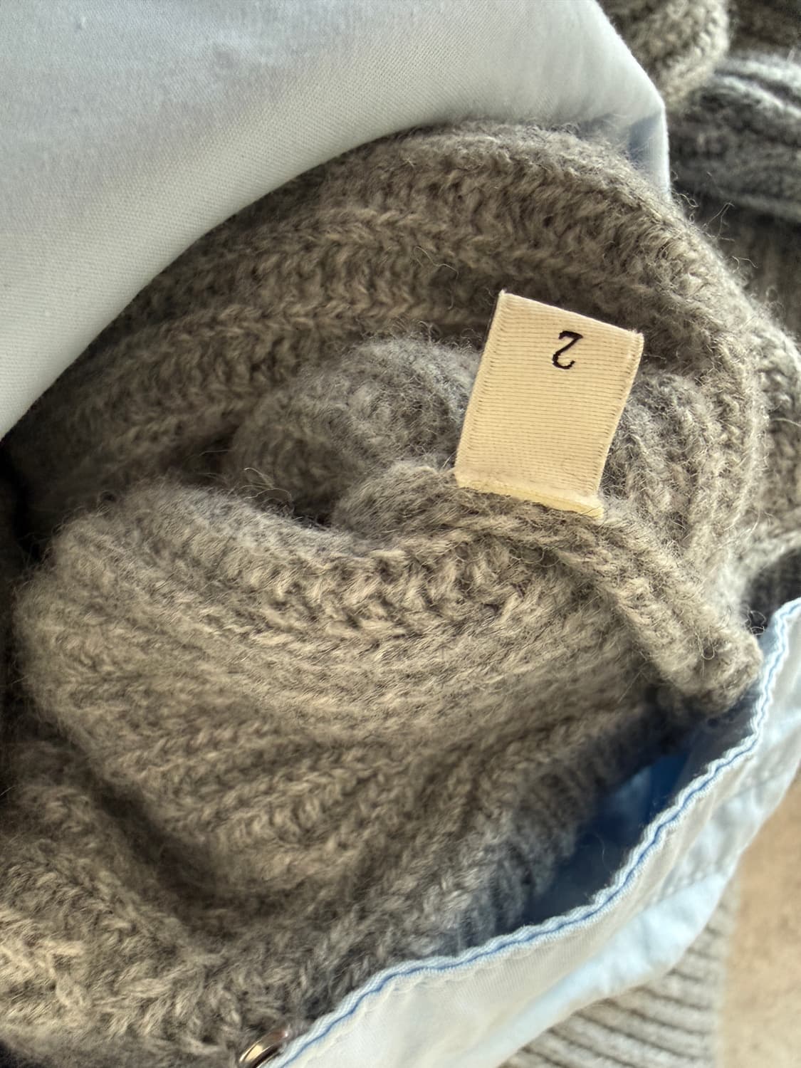 산드로 캐시미어울 크롭니트 상품이미지8