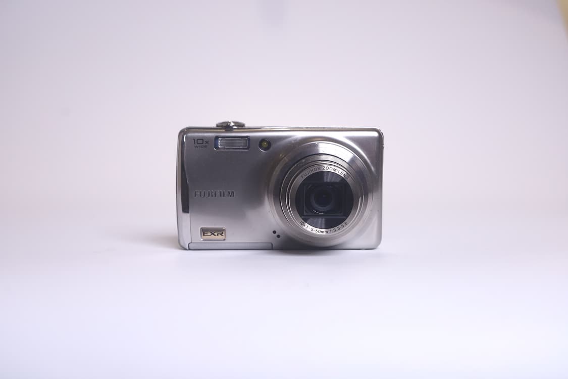 후지필름 파인픽스 F70 EXR 실버 상품이미지1