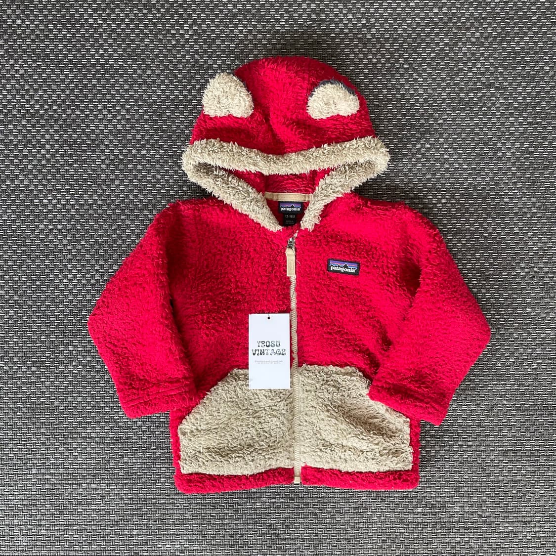 키즈 파타고니아 레드배색 베어후드 후리스 후드집업 상품이미지1