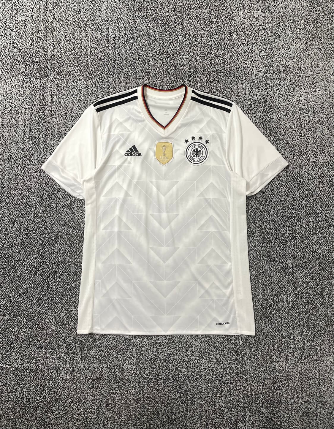빈티지9. 아디다스 독일 국가대표팀 2017 축구티 피파 반팔 티셔츠 상품이미지1