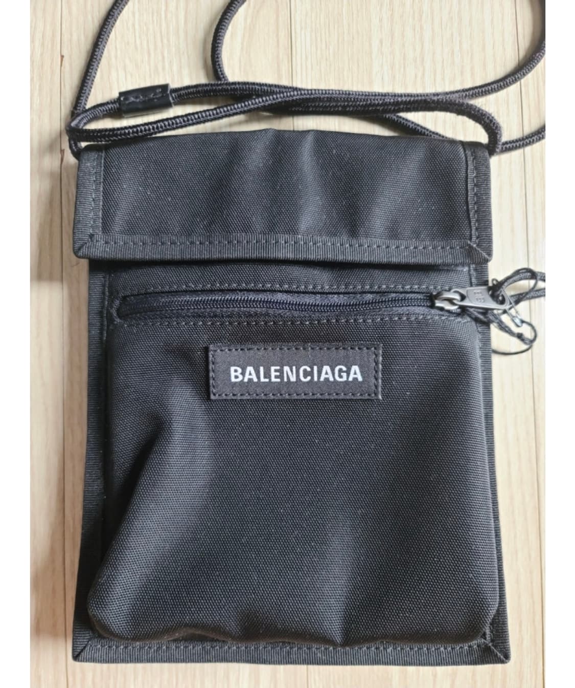 발렌시아가 스트랩가방 상품이미지2