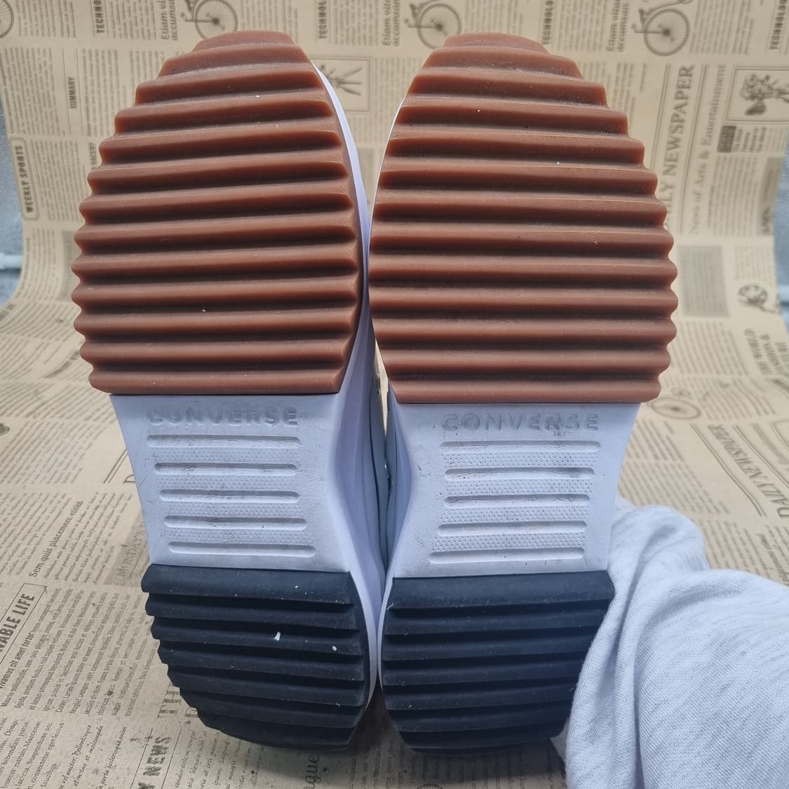 컨버스 런스타 하이크 로우 스니커즈245 상품이미지3