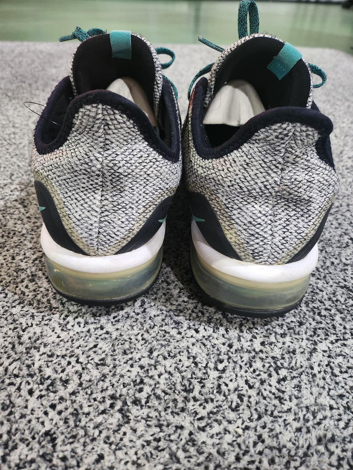 나이키 에어맥스 시퀀트 상품이미지5