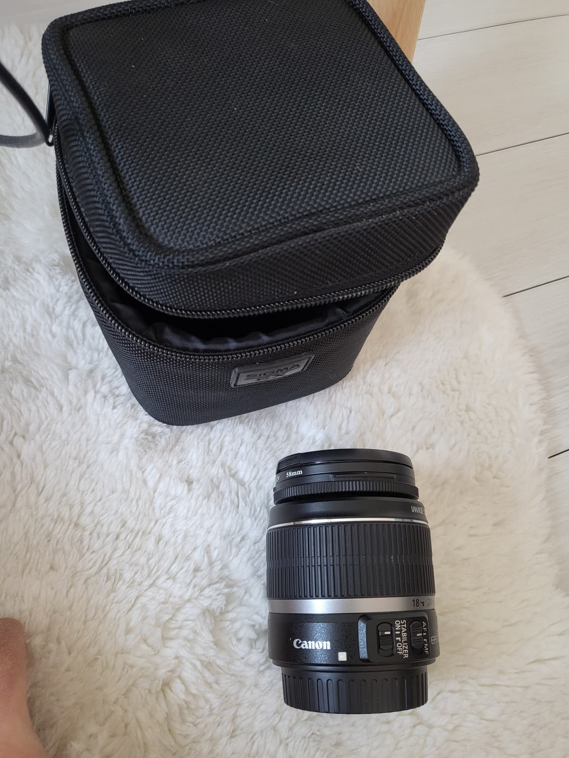 (정품) 캐논 줌 렌즈 EF-S 18-55mm IS STM +필터+케이스 상품이미지5