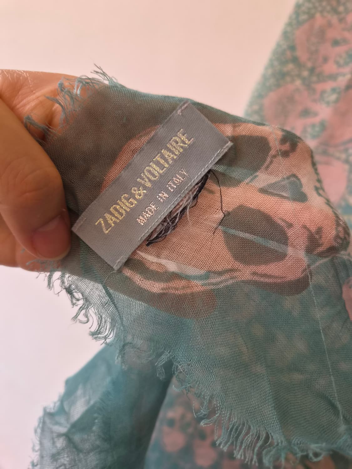 자딕앤볼테르 케리가든 스컬프린트 숄 스카프 상품이미지8