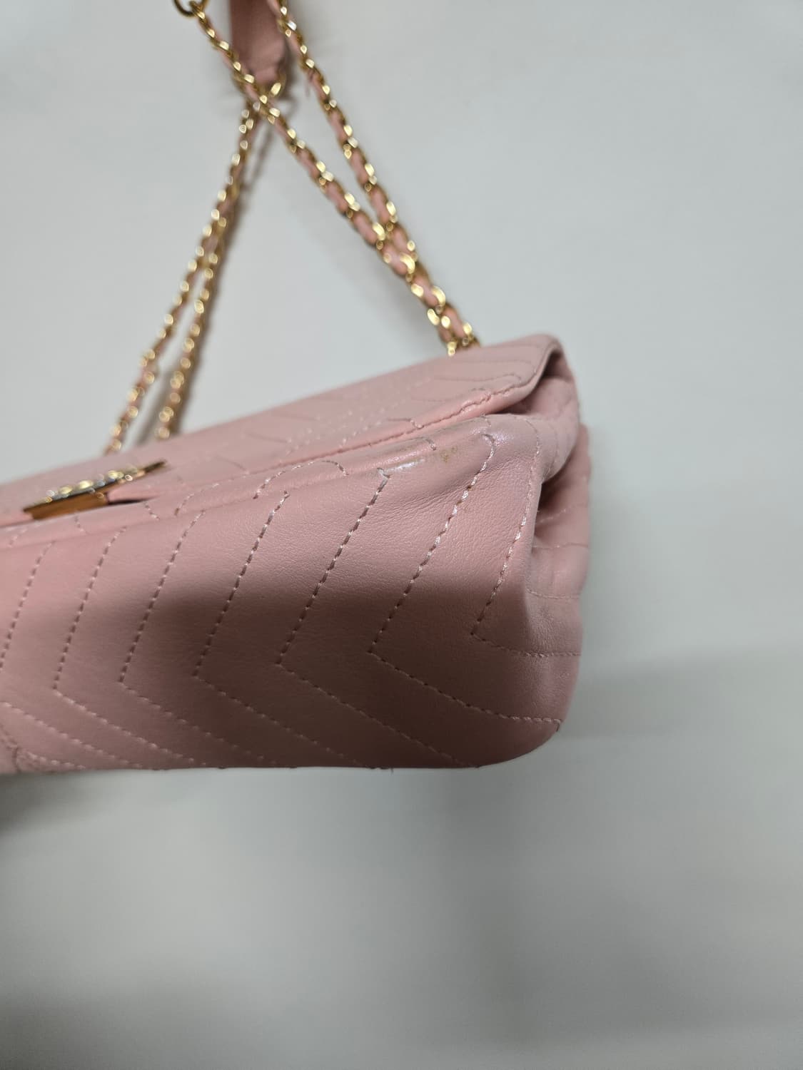 제이에스티나 핑크 퀼딩 체인 숄더백  상품이미지6