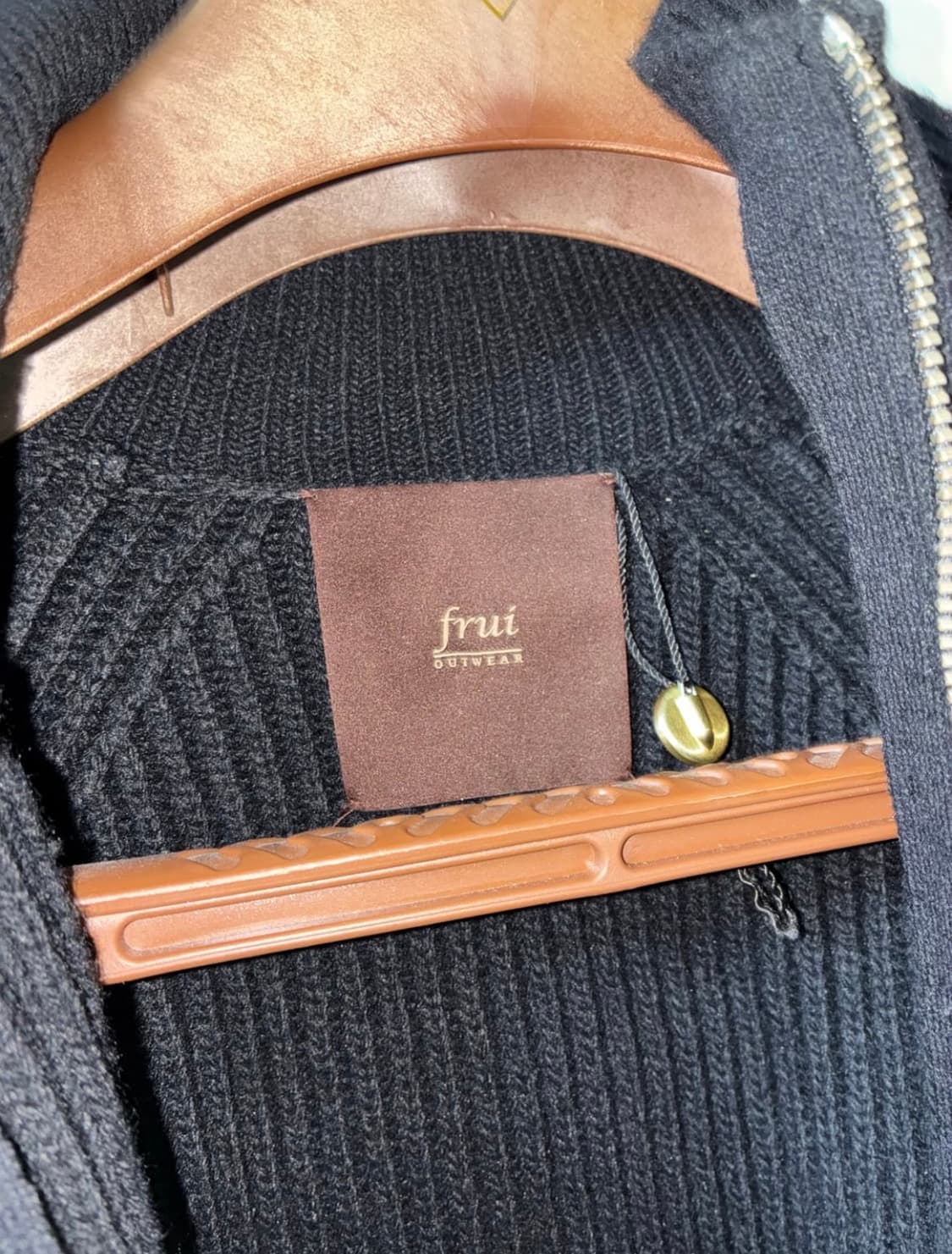 프루이 니트집업 상품이미지2