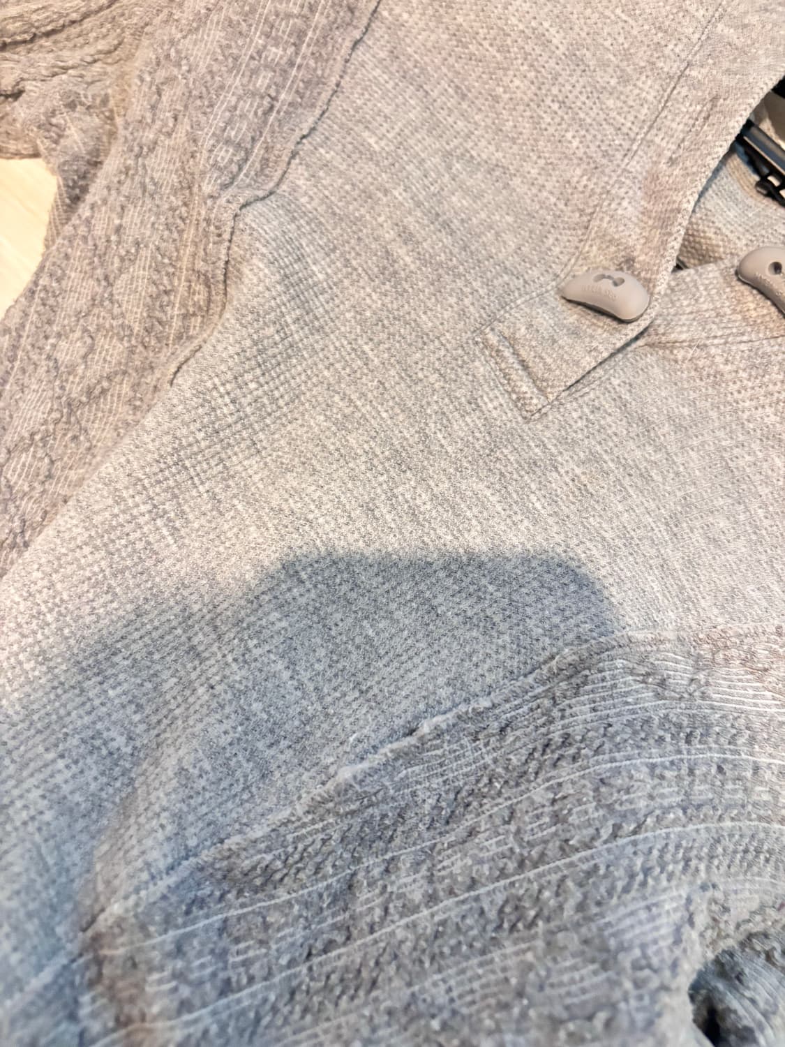 HYEINSEO Hooded crop top 상품이미지3