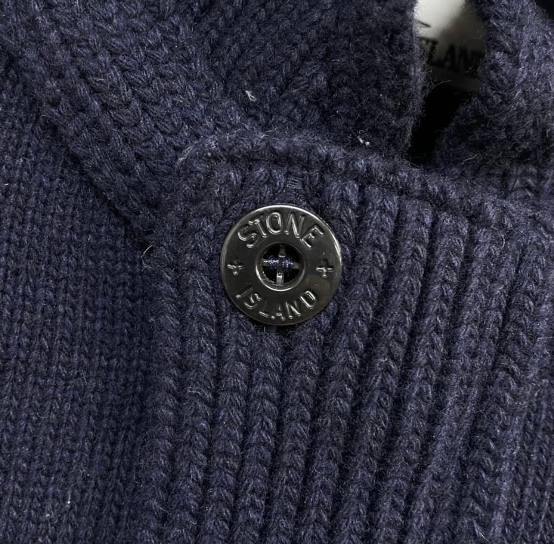 스톤아일랜드 와펜 니트 집업 상품이미지5