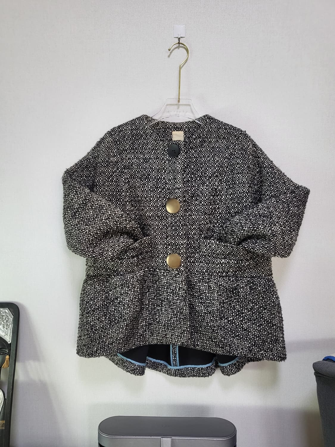 오즈세컨 오버사이즈 핏의 트위드 버튼자켓 free 상품이미지1