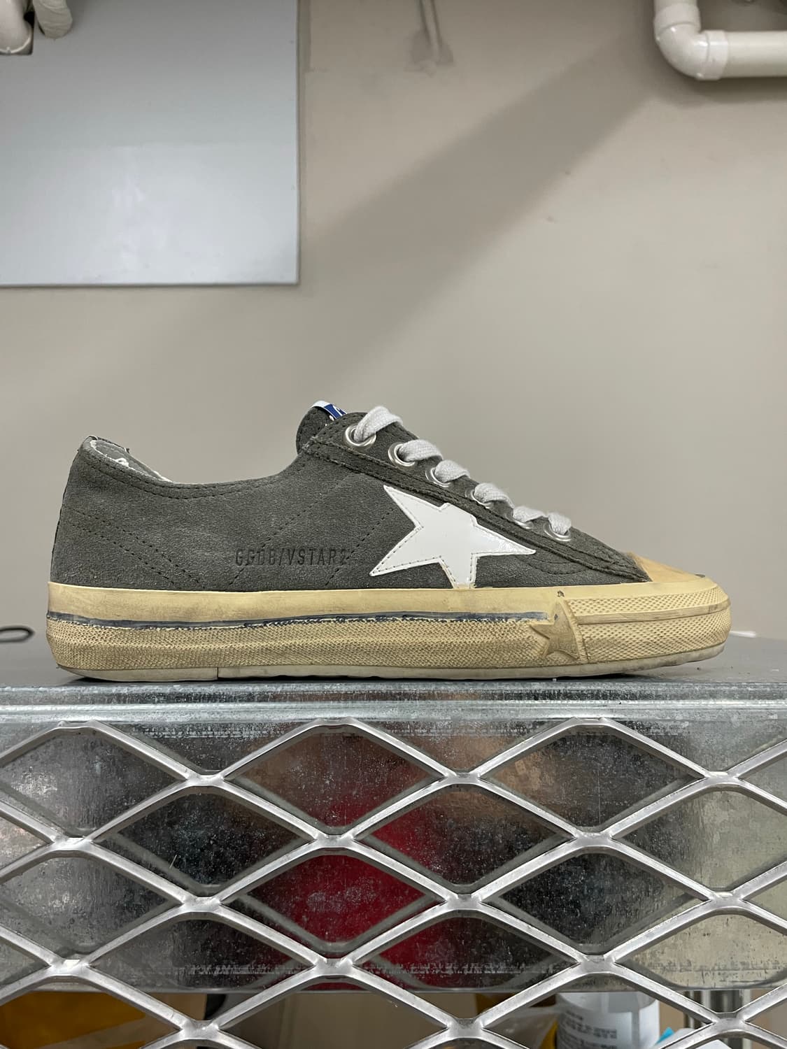 골든구스 브이스타 36(gr-4723) 상품이미지4