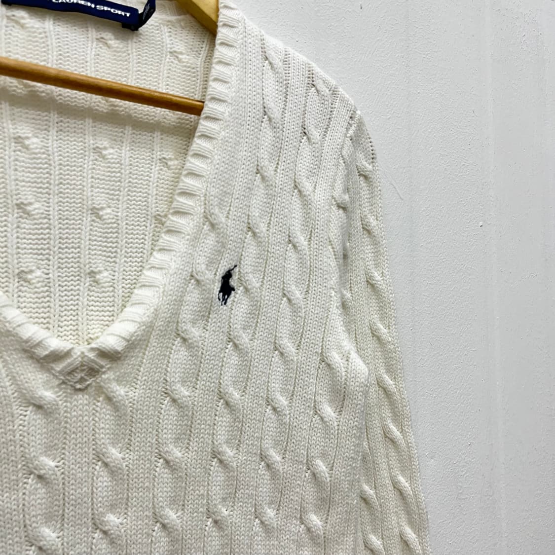 [S] 폴로 포니 로고 코튼 케이블 브이넥 니트 상품이미지4