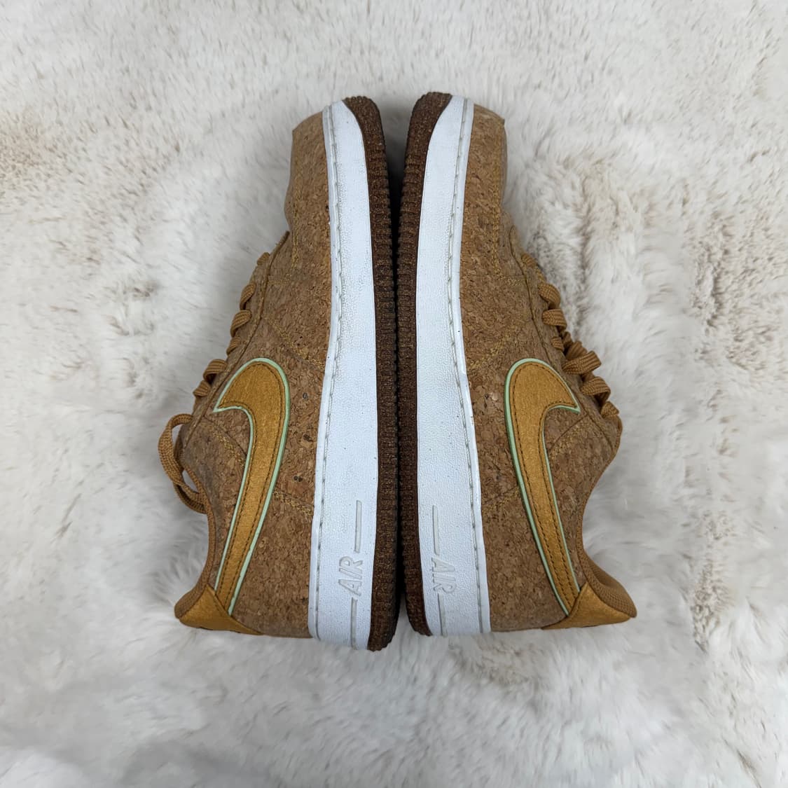 250) 나이키 에어 포스 1 '07 프리미엄 파인애플 코르크 상품이미지6