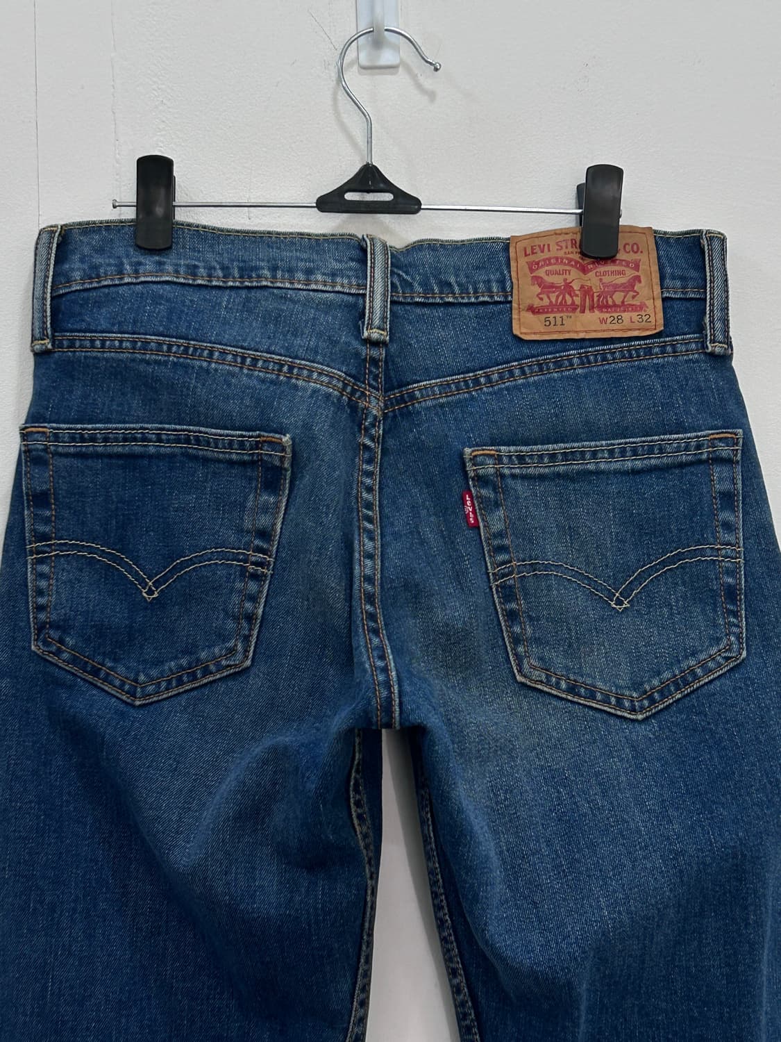 Levis 리바이스 511 중청 슬림 워싱 데님팬츠 28 상품이미지5