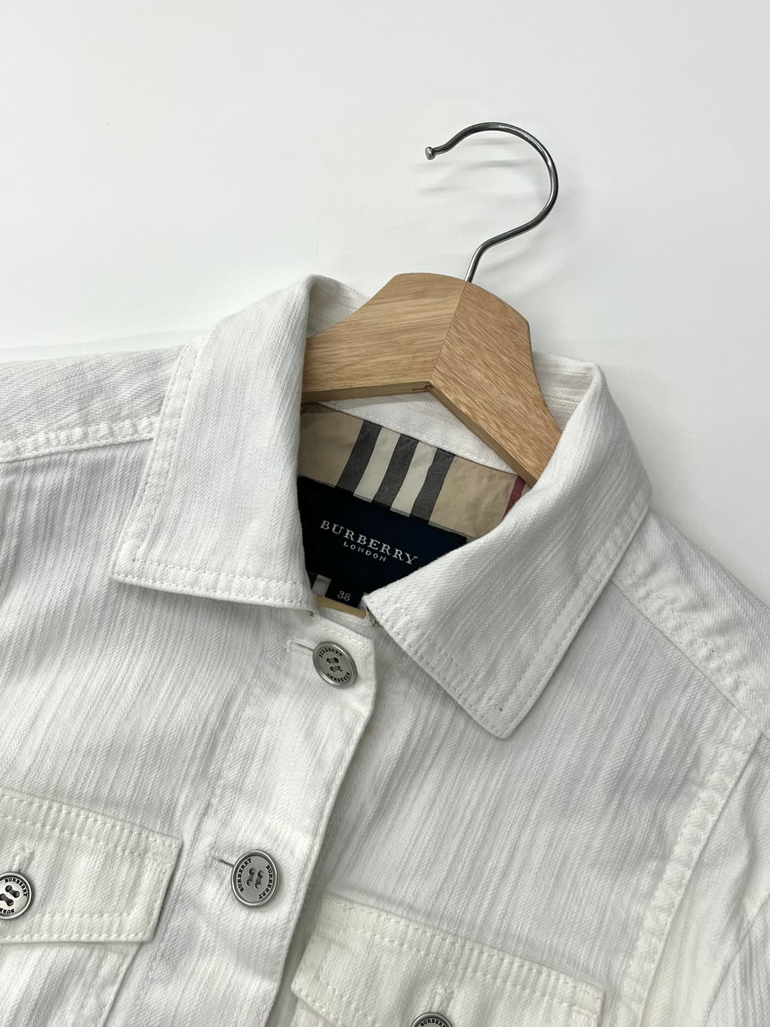 Burberry 버버리 화이트 크롭 코튼 자켓 상품이미지5