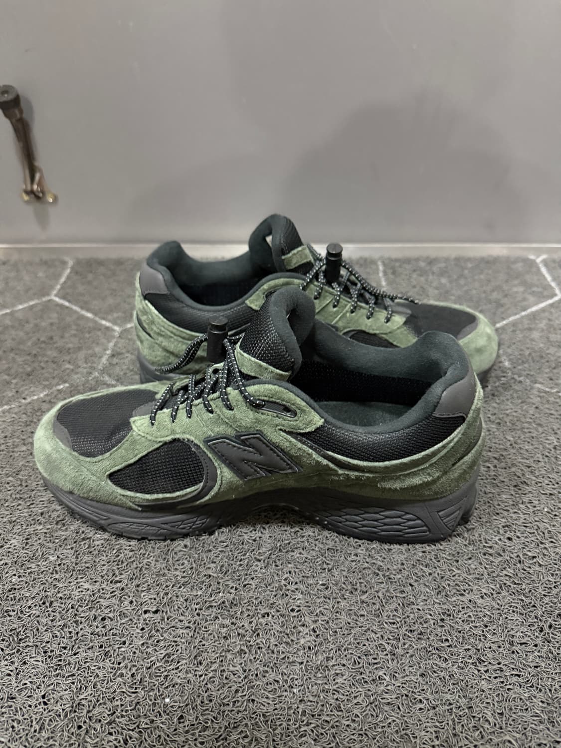 뉴발란스 자운드 jjjjound 2002R 고어텍스 파인 상품이미지5