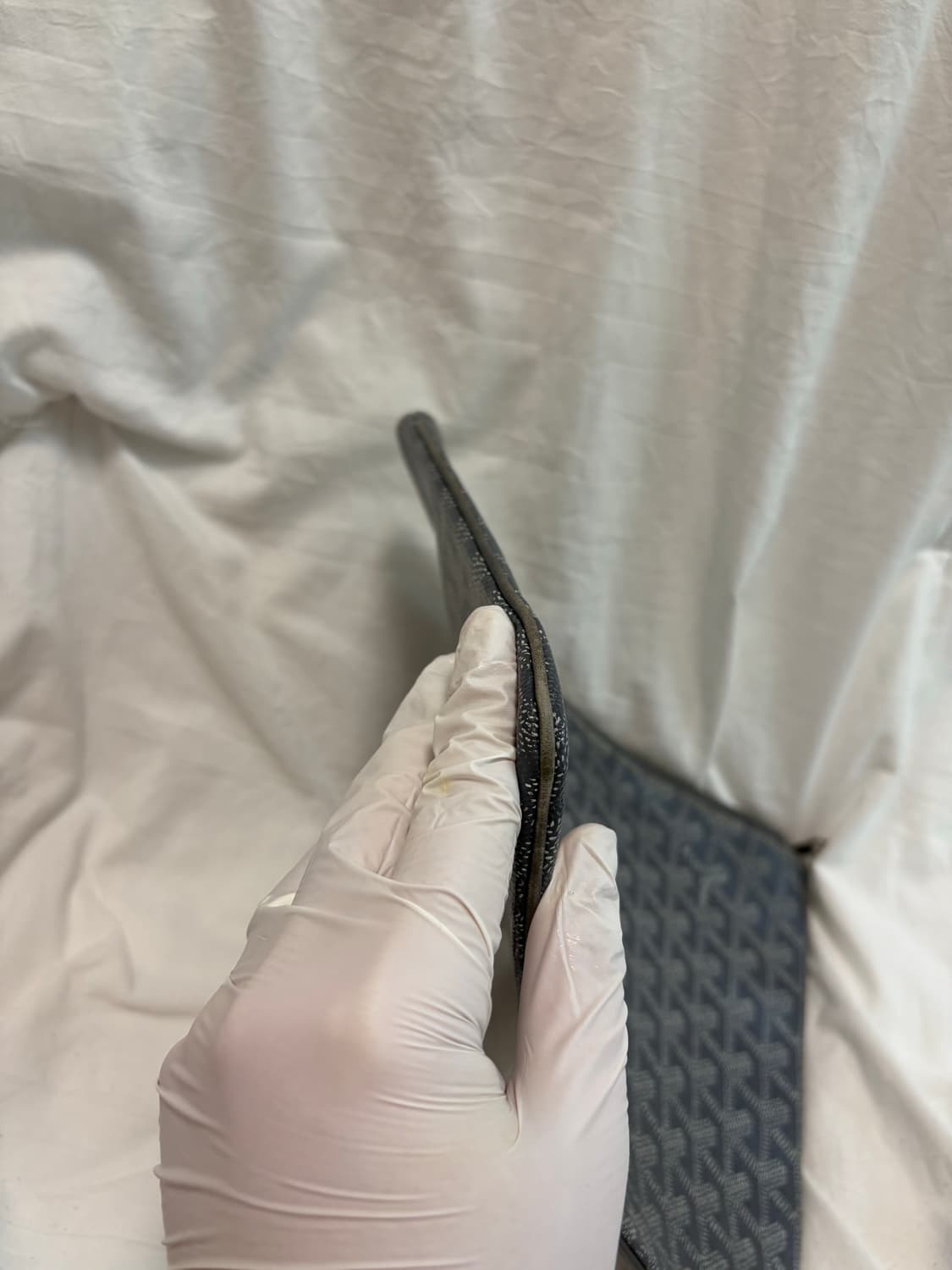 [당일배송/정품] 고야드 세나 클러치 MM 스페셜컬러 그레이 상품이미지7