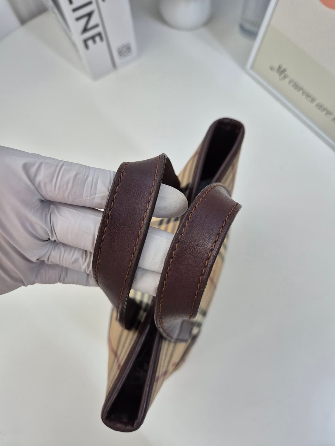 버버리 노바체크 미니 토트백 상품이미지4