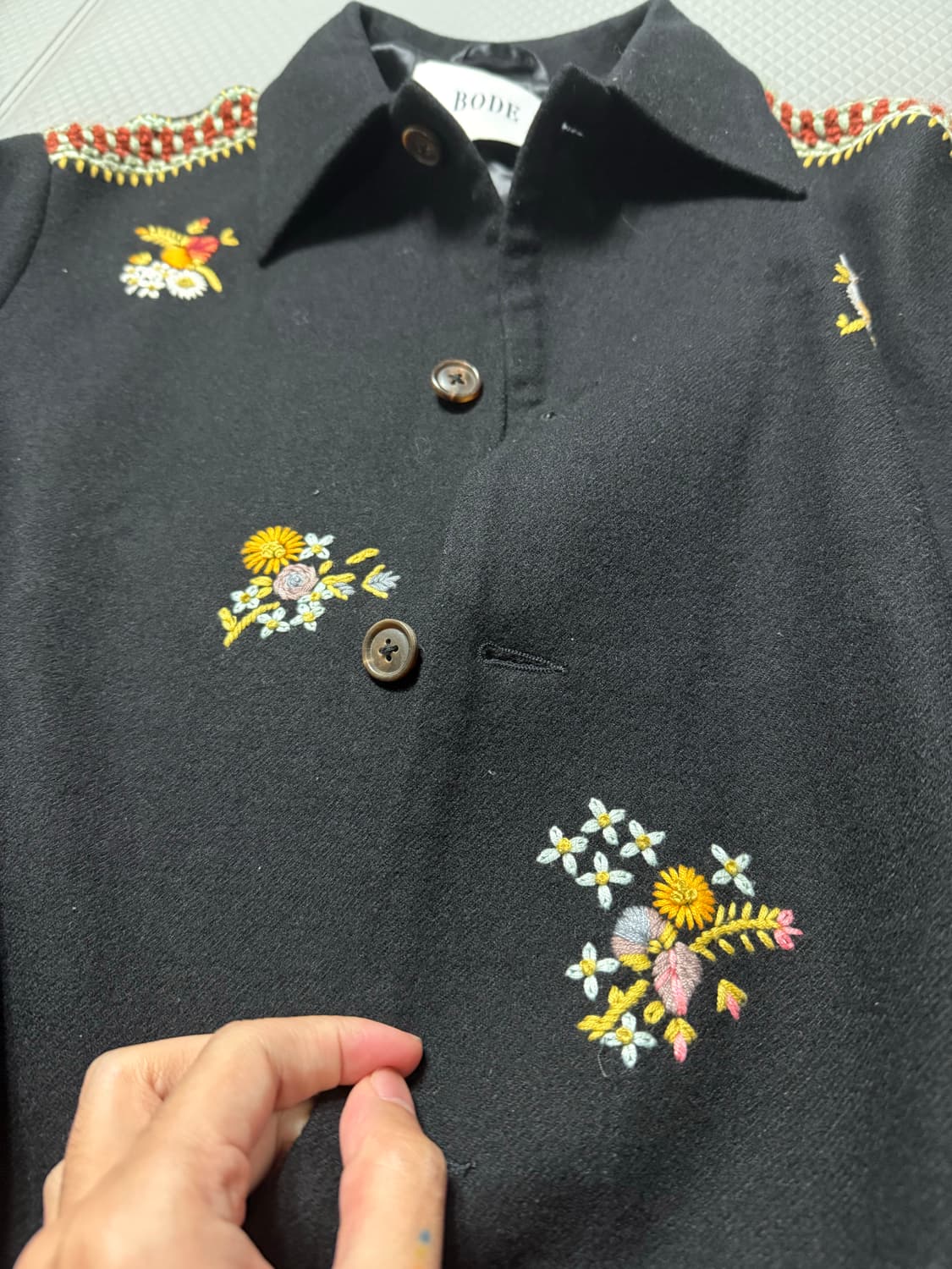 (L) BODE 보디 크롭 울 플라워 스티치 자켓 상품이미지4