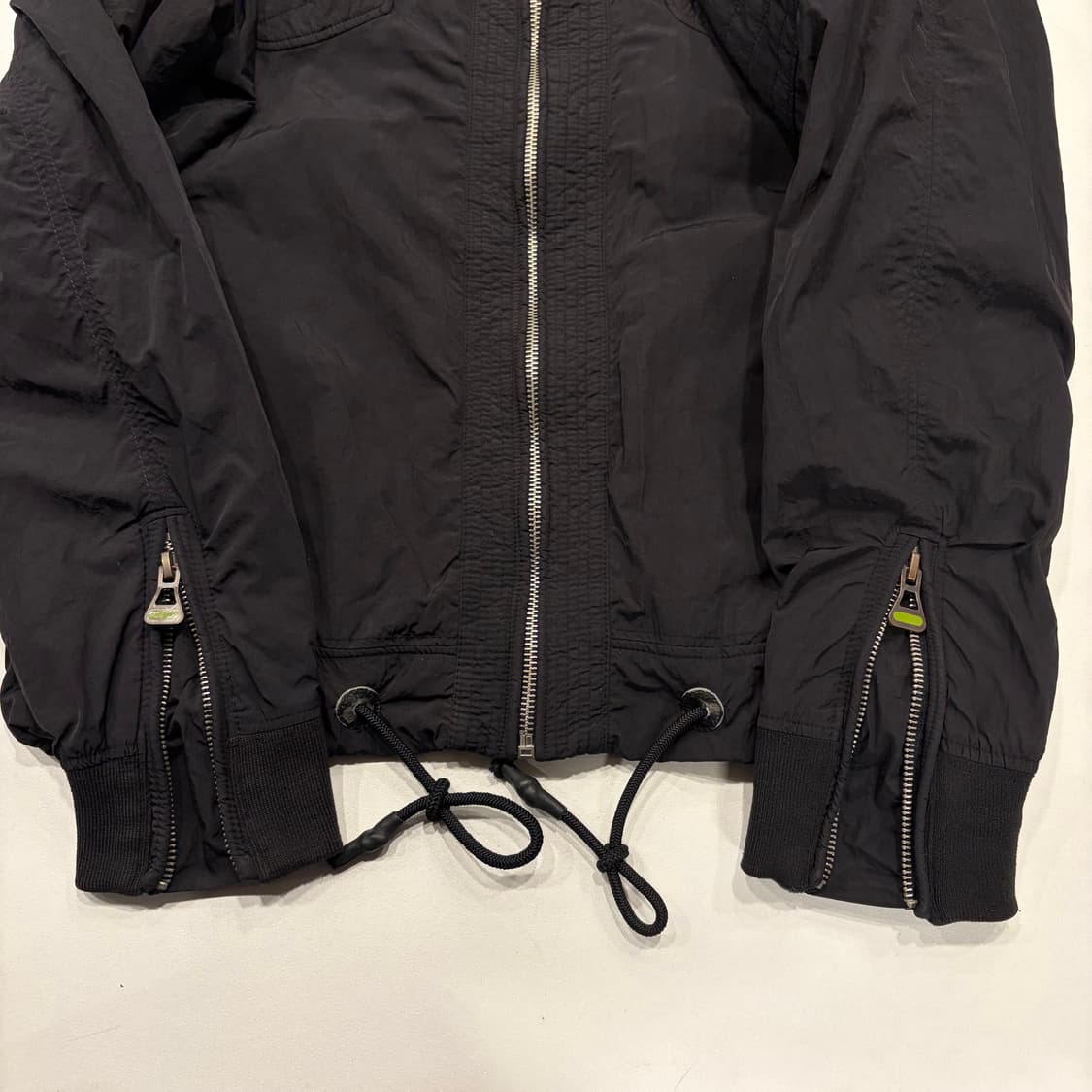 [S] 디젤 X 두카티 콜라보 나일론 블랙 자켓 B303 상품이미지8