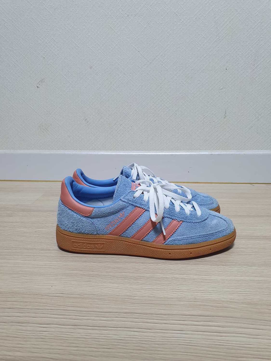 아디다스 핸드볼 스페지알 스니커즈 235 상품이미지1