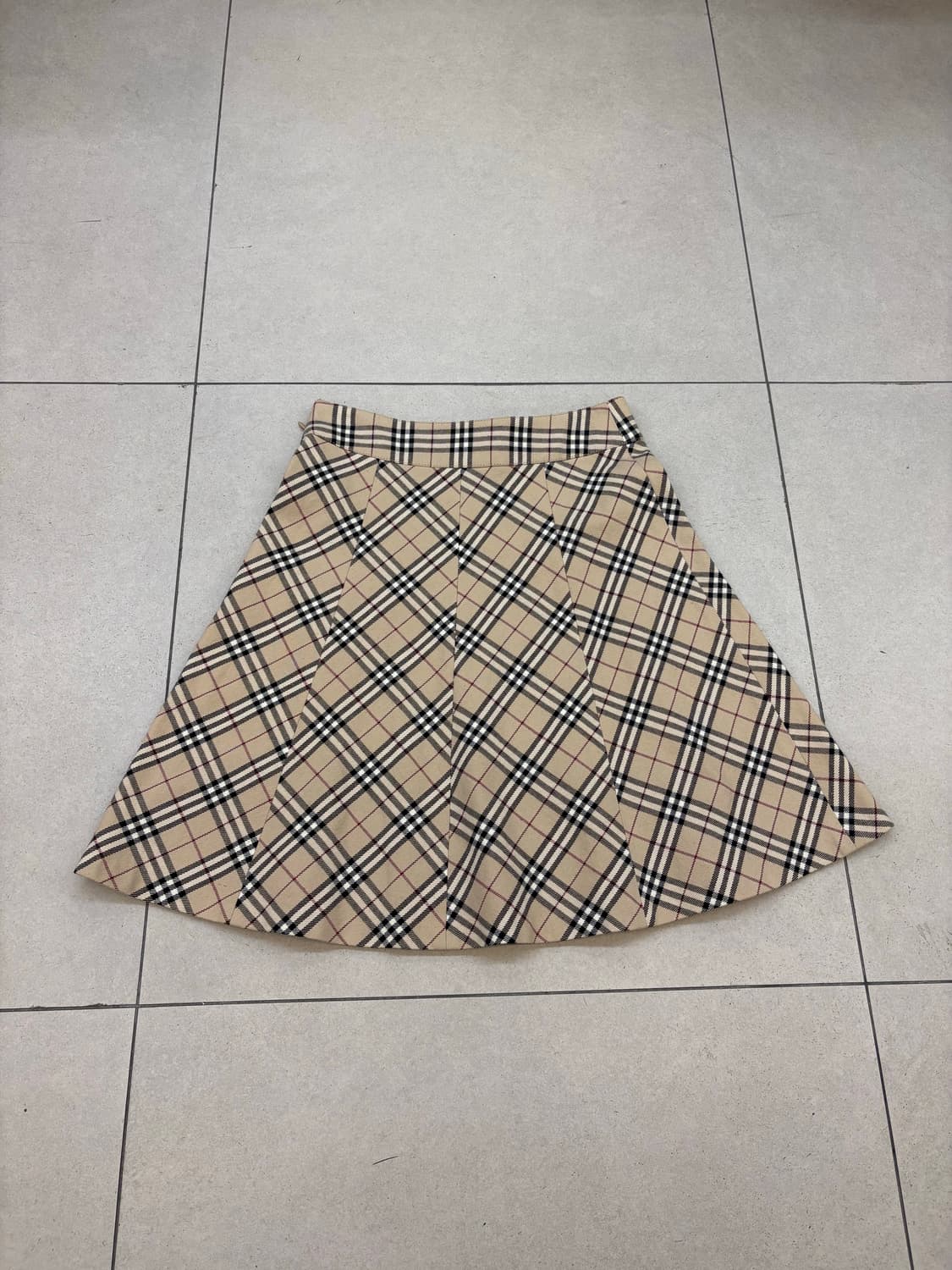 버버리 블루라벨 노바체크 스커트 상품이미지8