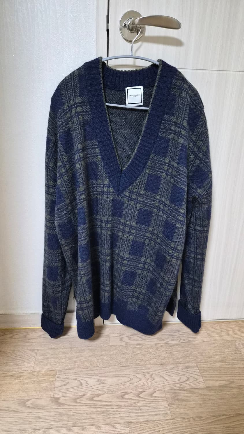 44사이즈)우영미 브이넥 니트 상품이미지1