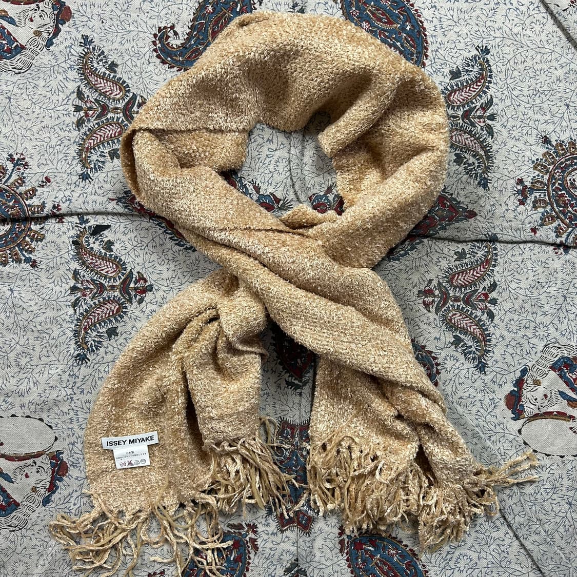 이세이 미야케 울 프린지 머플러 상품이미지1