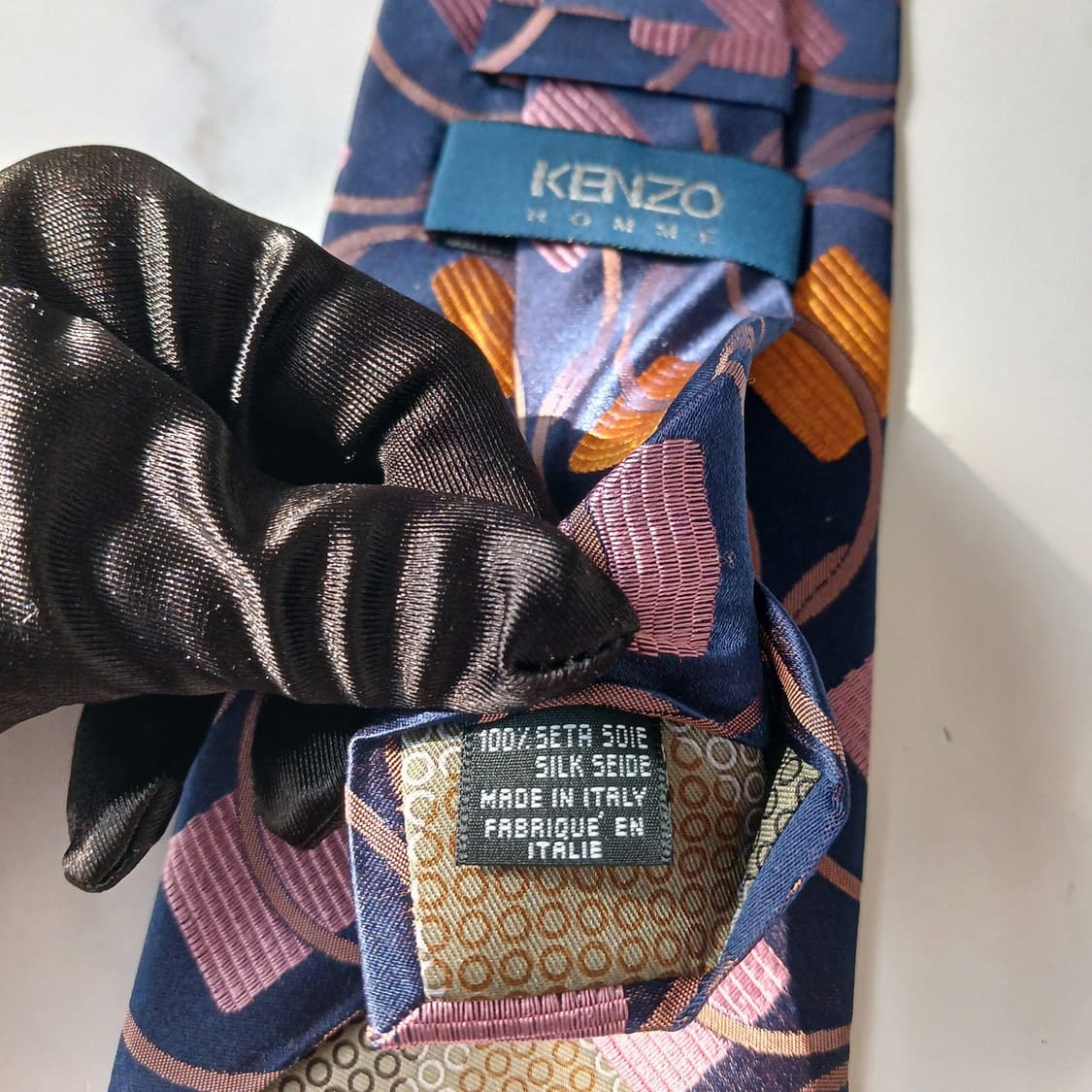 겐조 실크 네이비 자카드 패턴 넥타이 9.5cm A+~A등급 E853
 상품이미지8