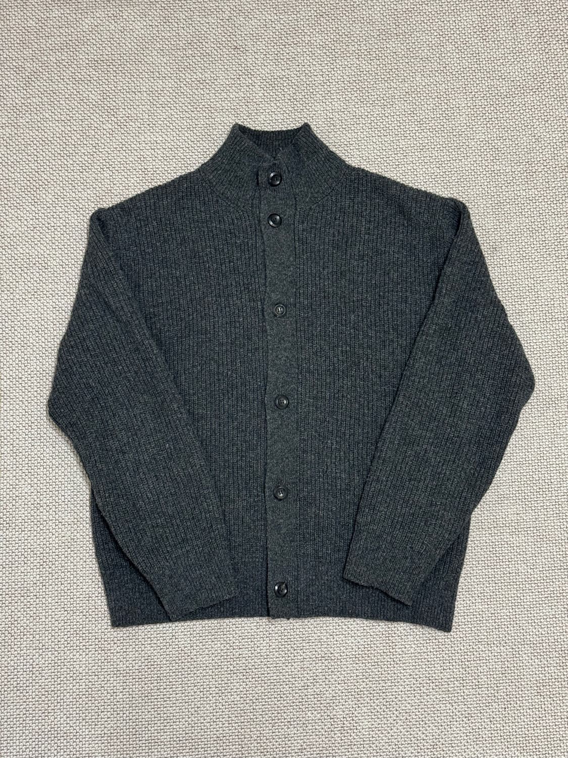 포터리 차콜 셔틀랜드 울 하이넥 가디건 4사이즈 상품이미지1