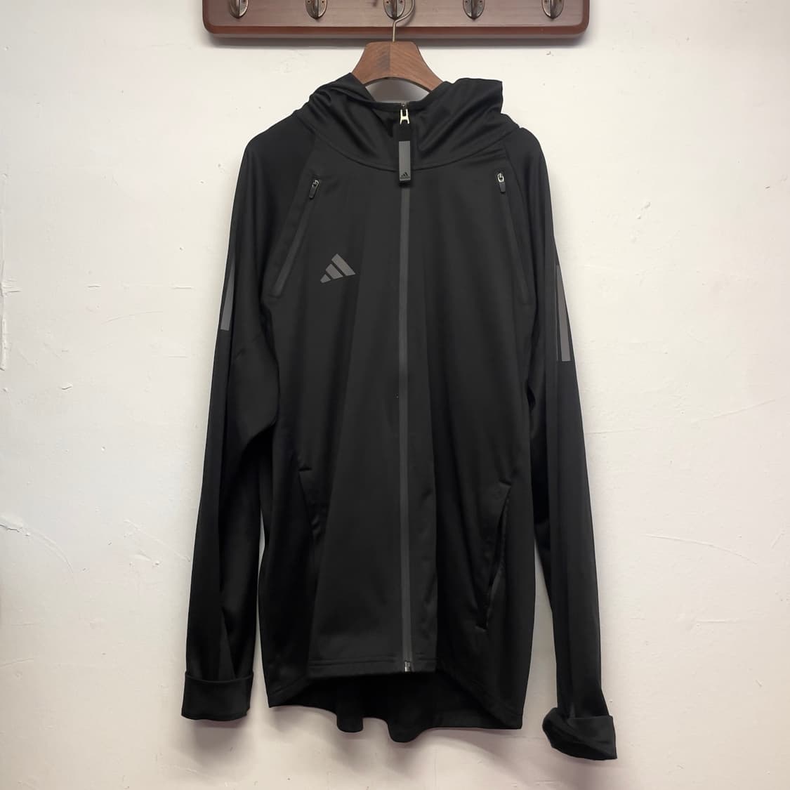 아디다스 컴뱃스포츠 하이드로 바람막이 자켓   상품이미지1