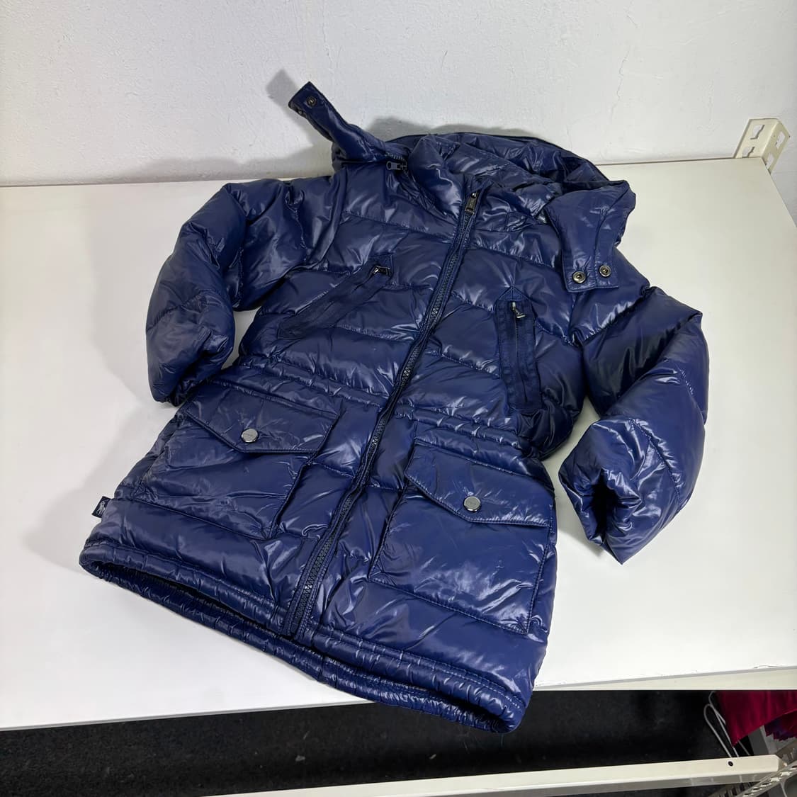 4T 폴로 랄프로렌 키즈 네이비 유광 롱패딩 상품이미지2