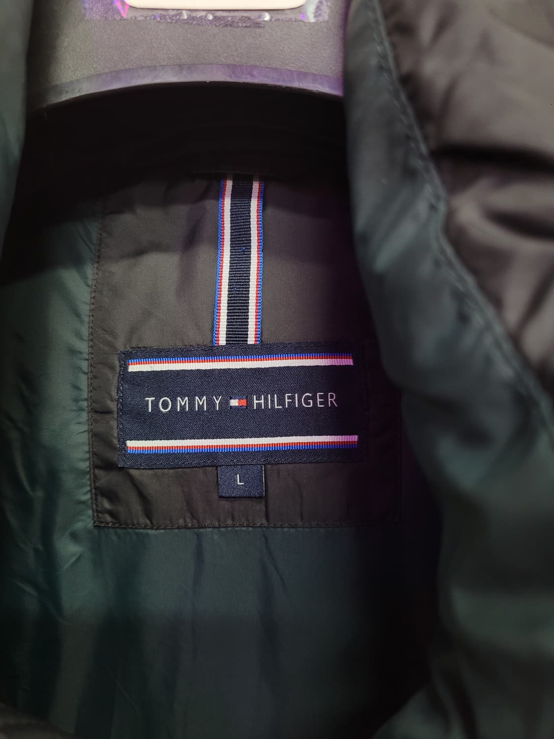 타미힐피거 블랙 패딩 점퍼 구스 다운 (후드 분리형) 상품이미지4