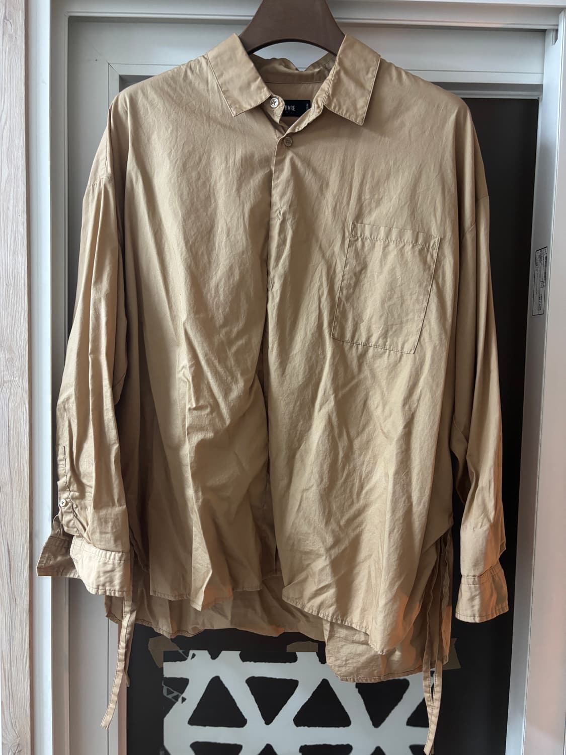 HARE. 베이지 셔츠 상품이미지1