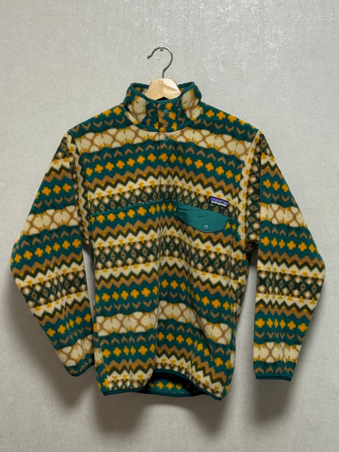 15s 파타고니아 신칠라 아즈텍 패턴 스냅티 상품이미지1