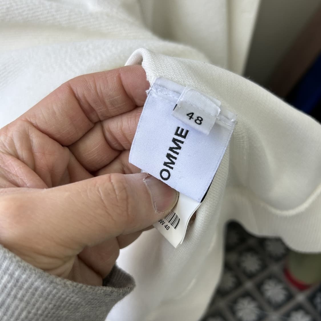 15945 - 솔리드옴므 백로고 타월 맨투맨 상품이미지4