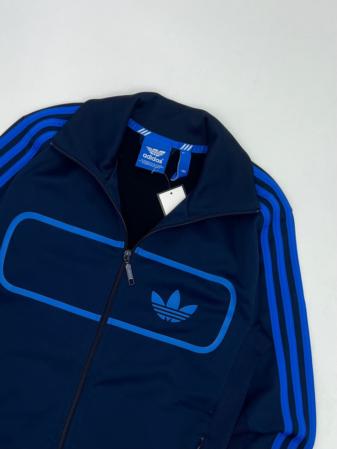 아디다스 스트릿 다이버 트랙탑 상품이미지2