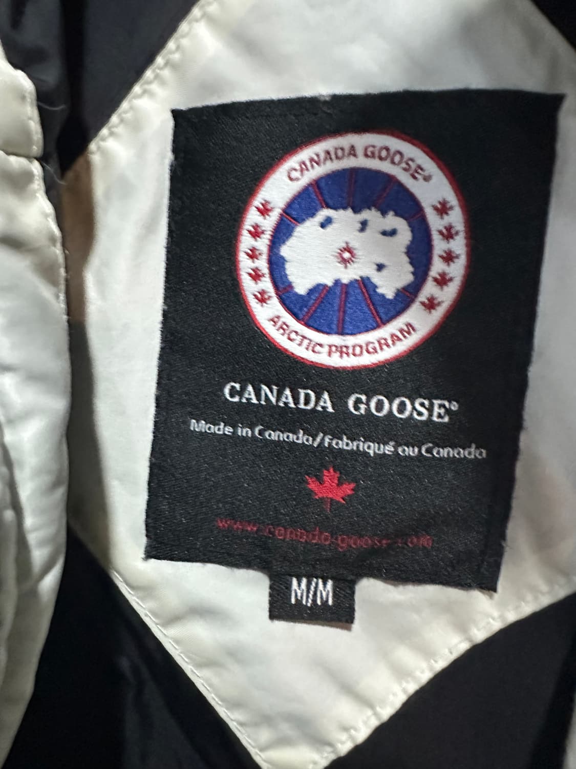 캐나다구스 매장판 패딩 아이보리 M 상품이미지6