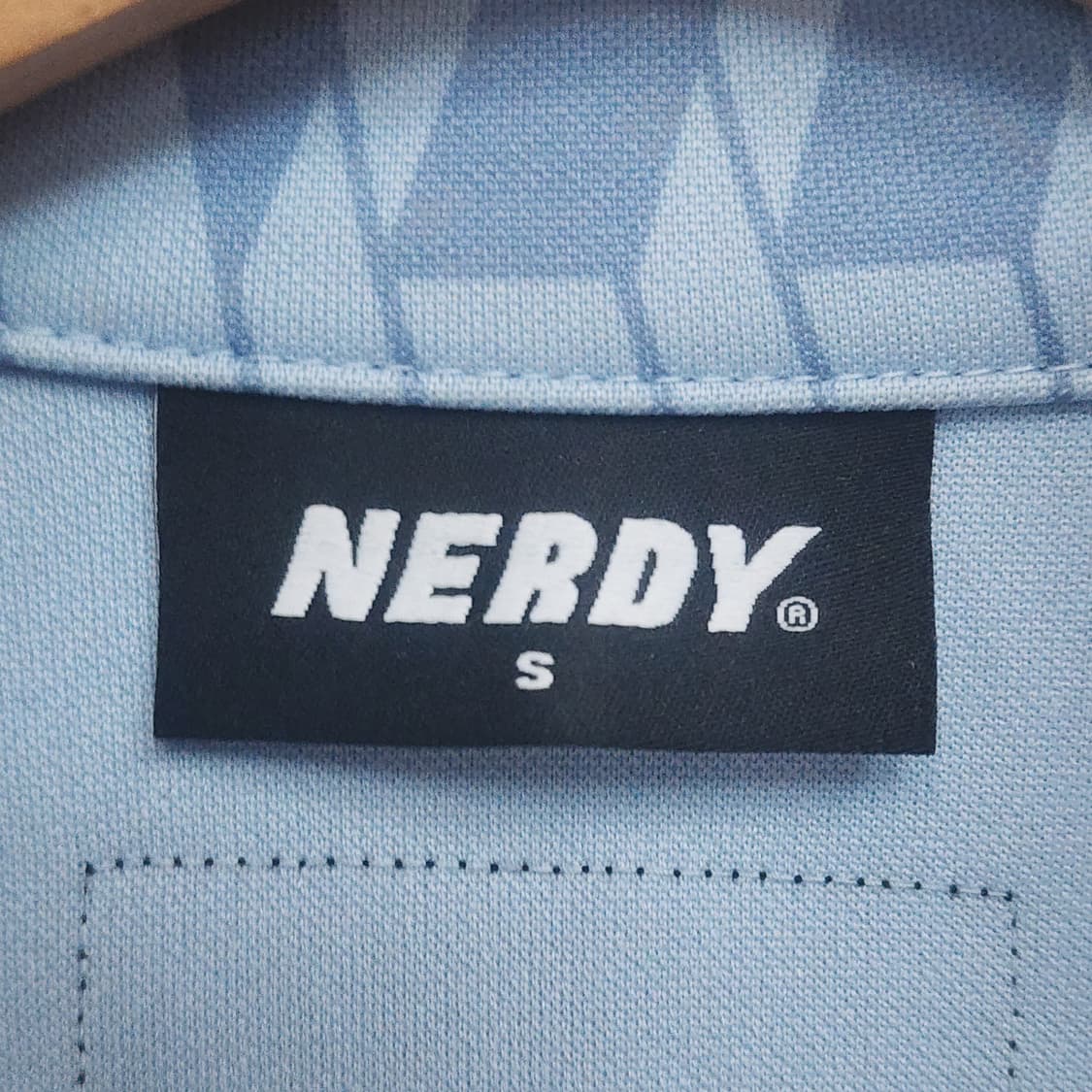 널디 패턴 트랙탑 블루 상품이미지3