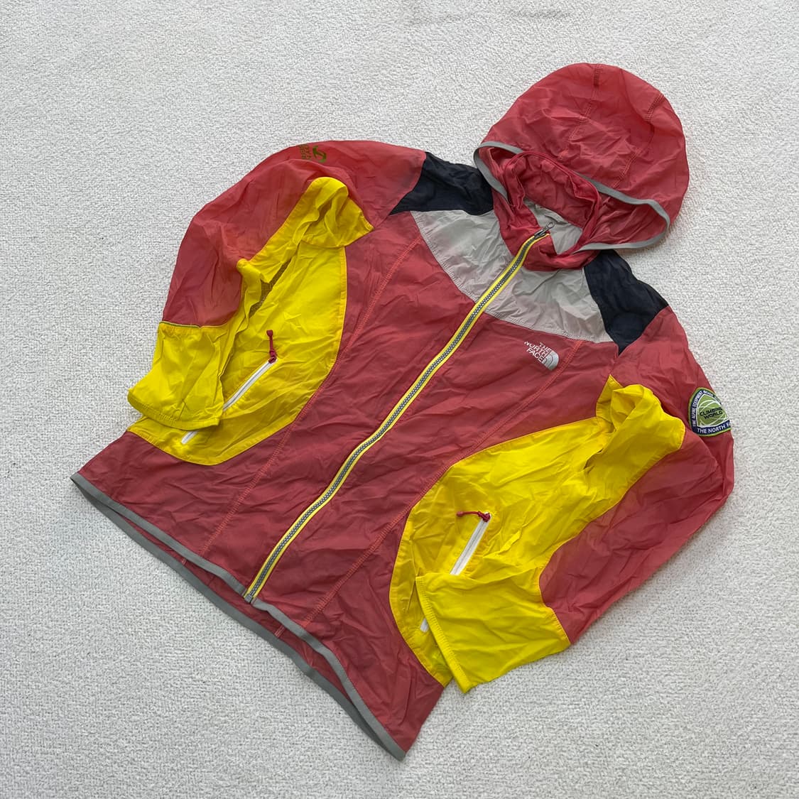 90 노스페이스 여성 경량 바람막이 0317M 상품이미지1