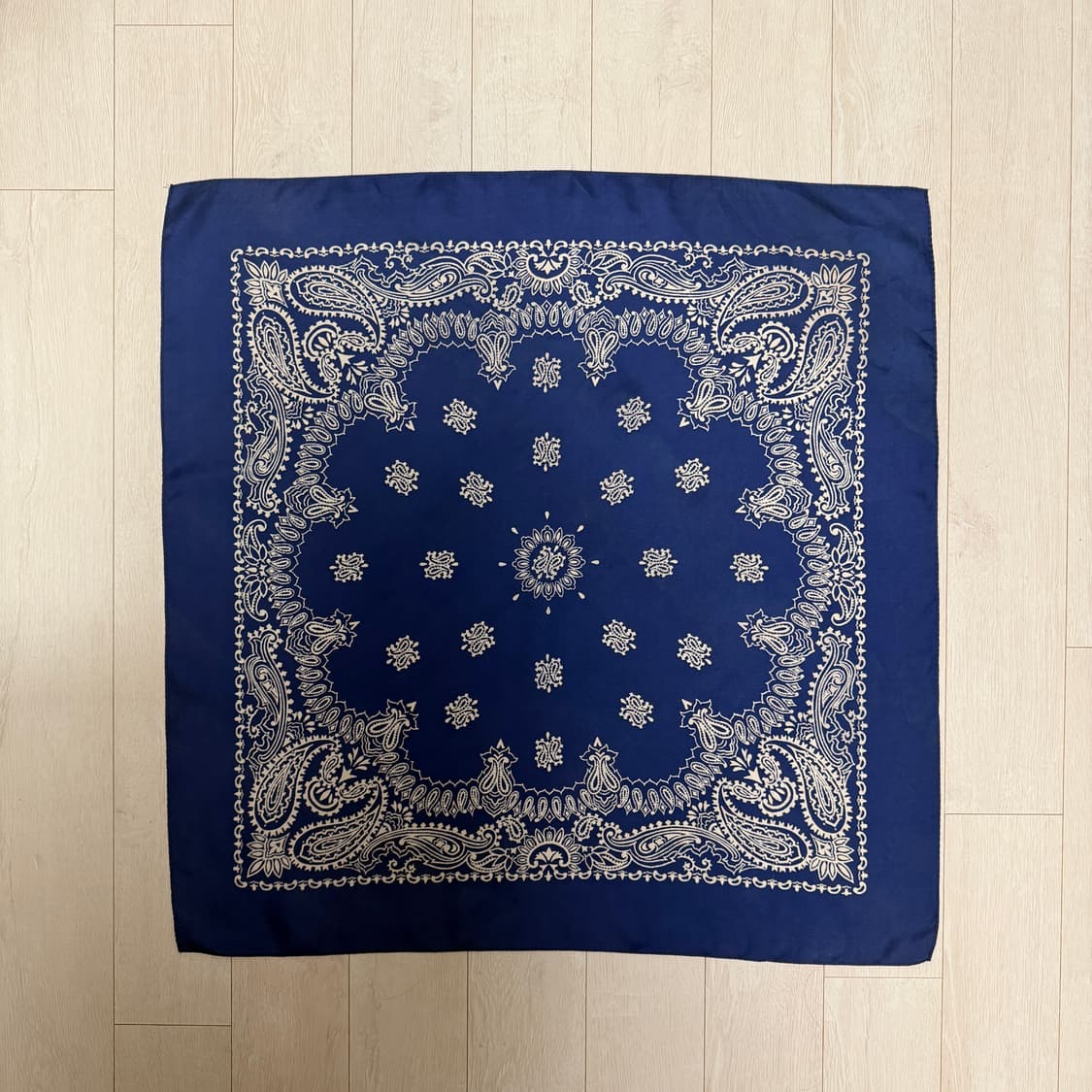 🏷️unused 언유즈드 페이즐리 반다나 상품이미지2