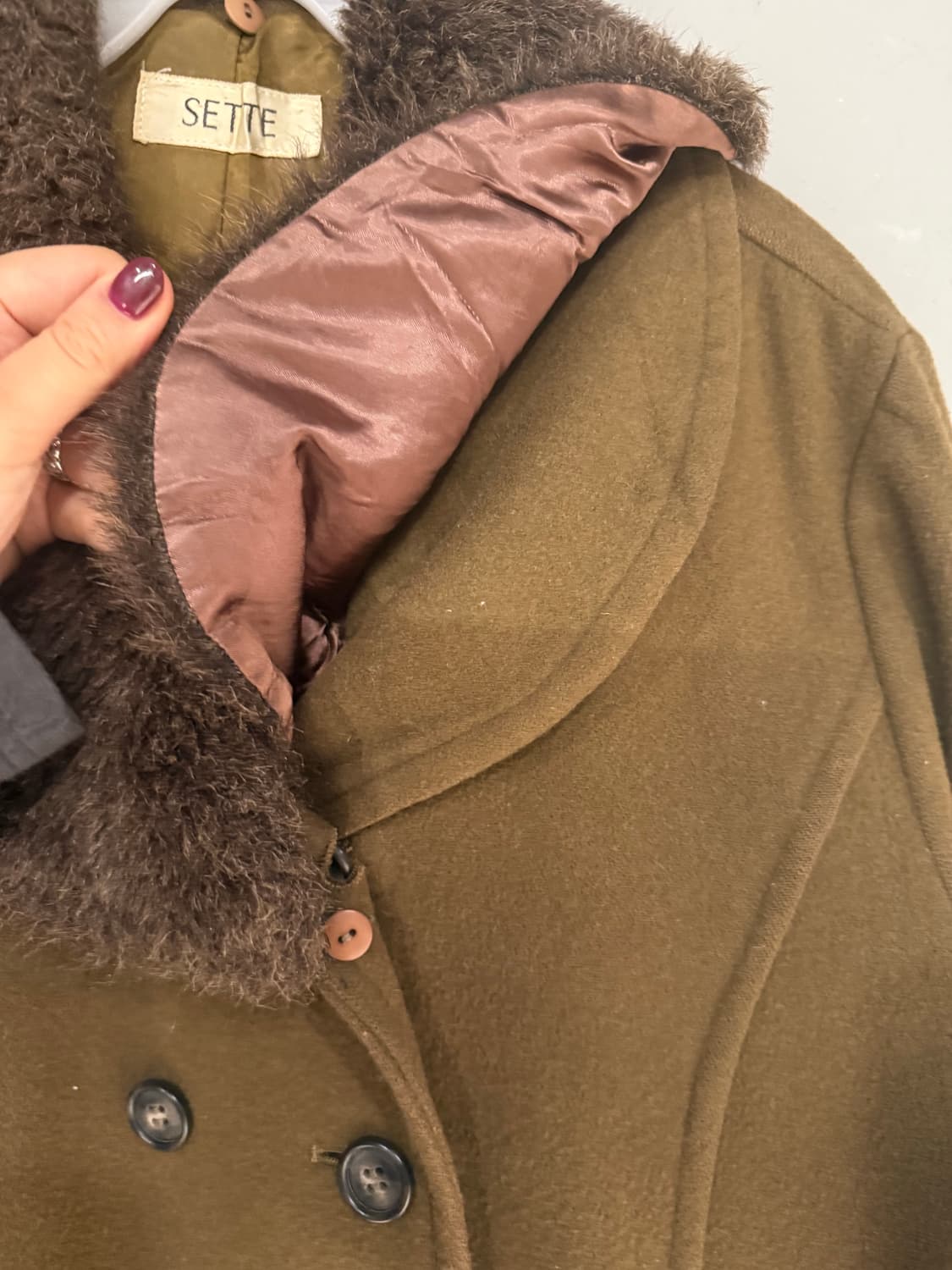 fur trimming double button coat 상품이미지8