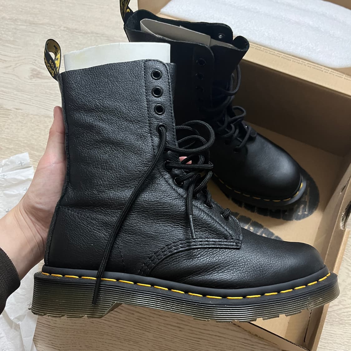 닥터마틴 1490 245 상품이미지2