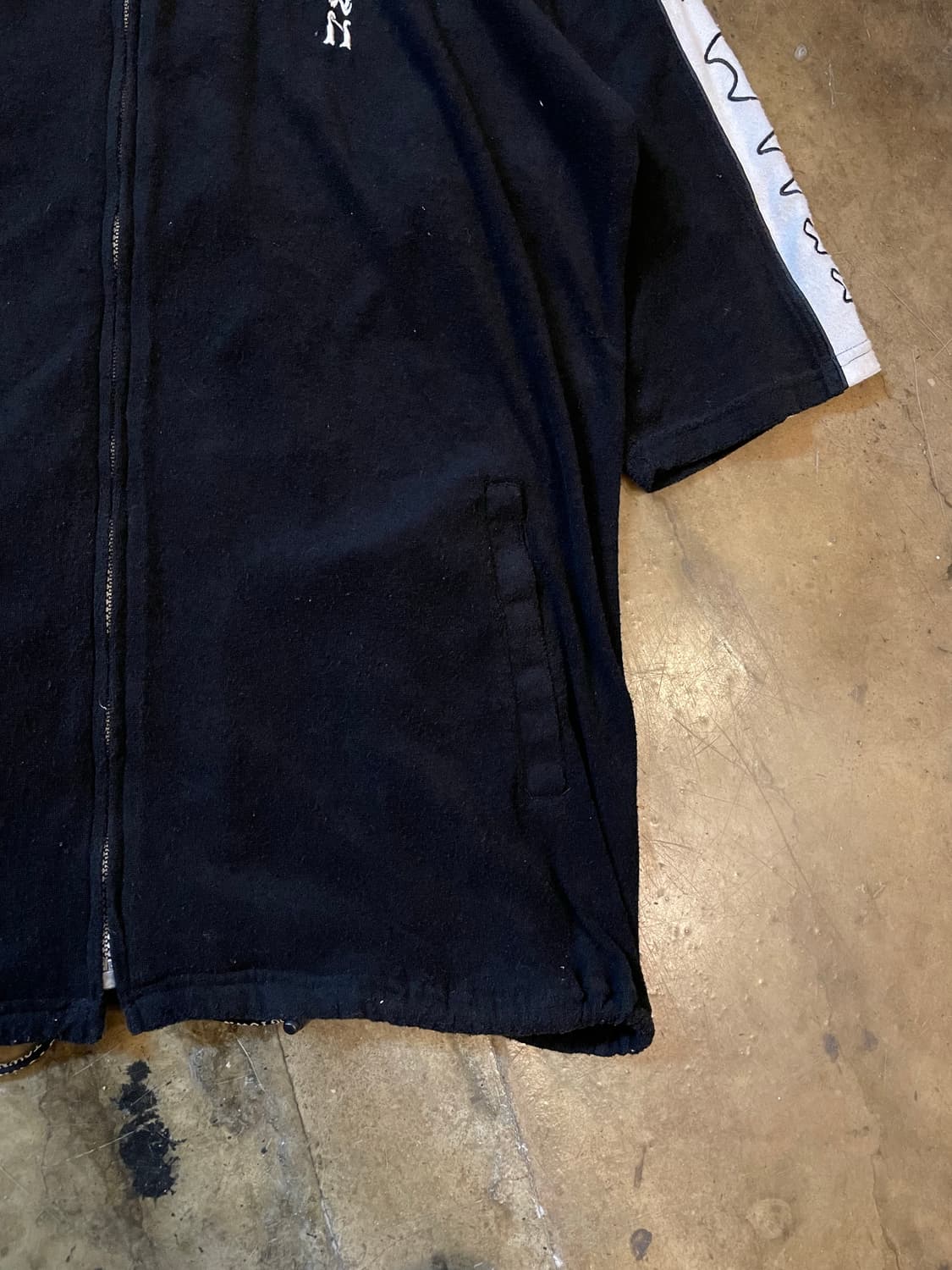 도그타운 사이드로고 반팔 집업 상품이미지4