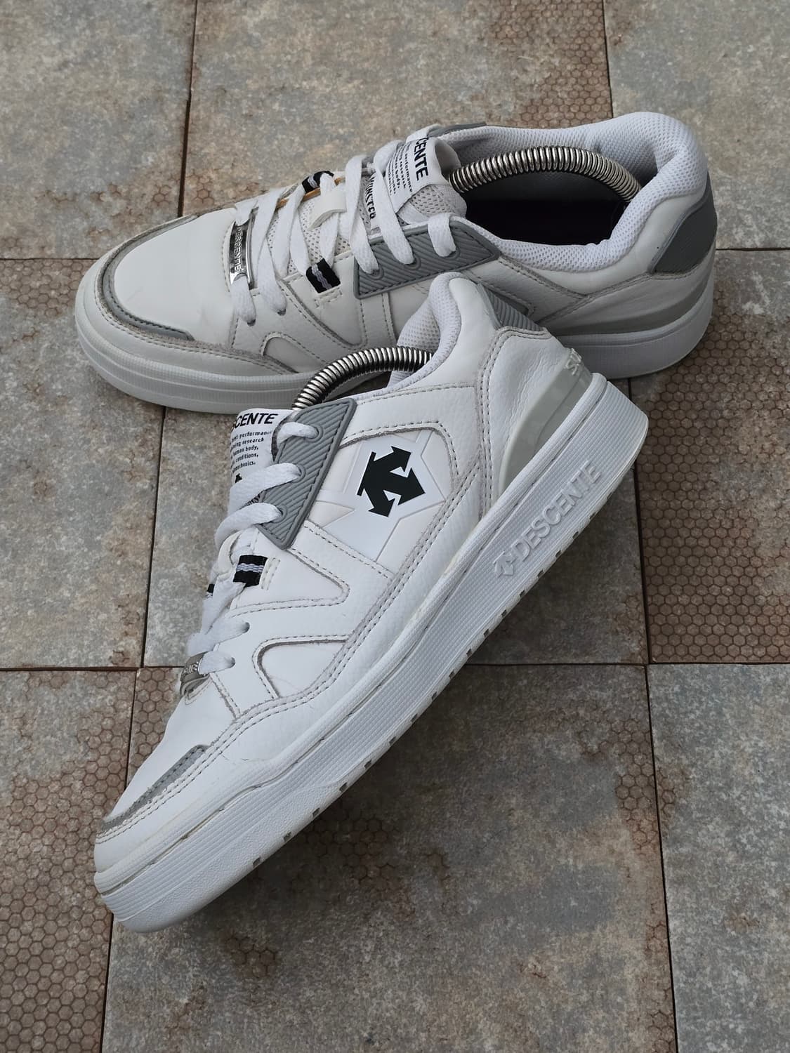 (245)데상트 시티 클래식 화이트 상품이미지3