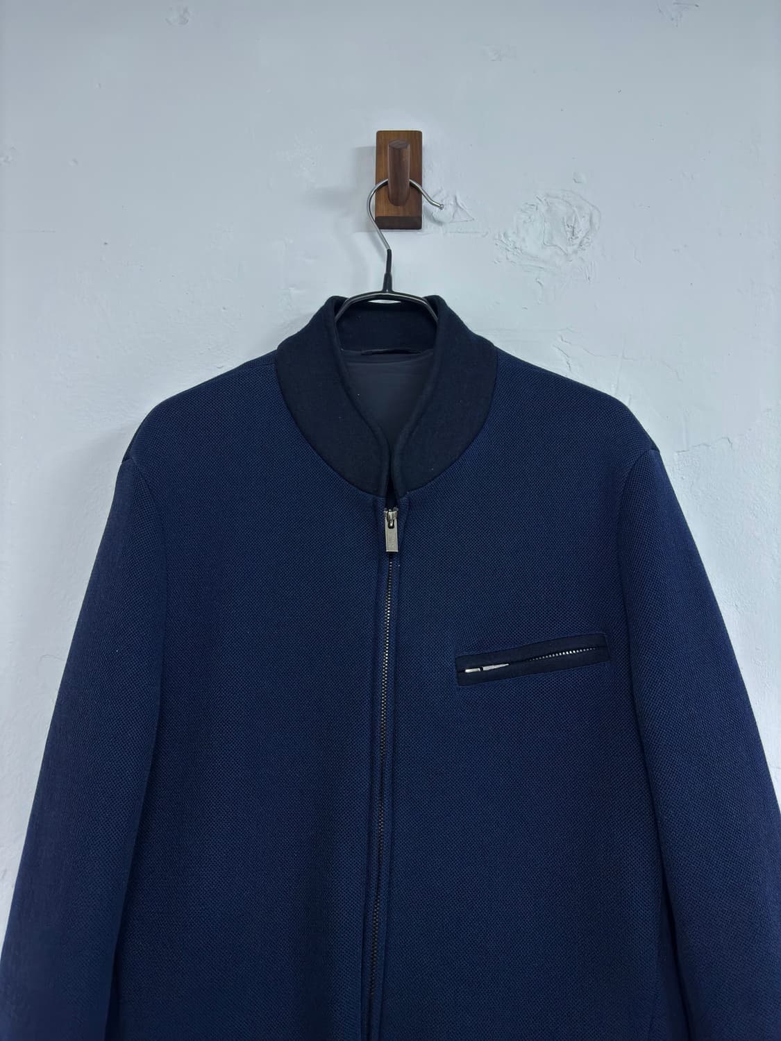 아르마니 꼴레지오니 스탠드 카라 자켓 상품이미지3