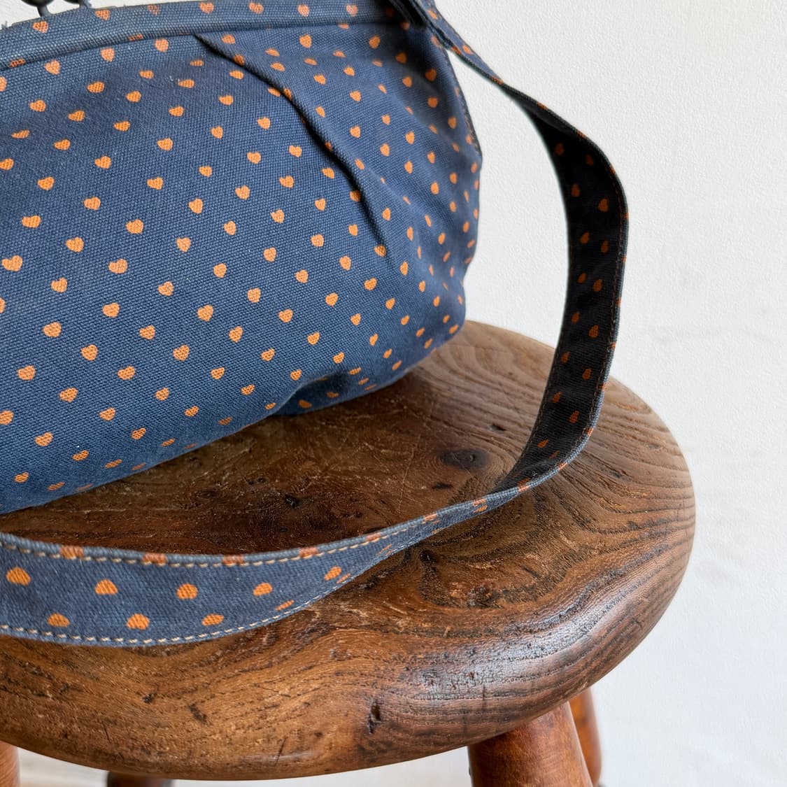 A.P.C. Navy dot campus opening bag 상품이미지4