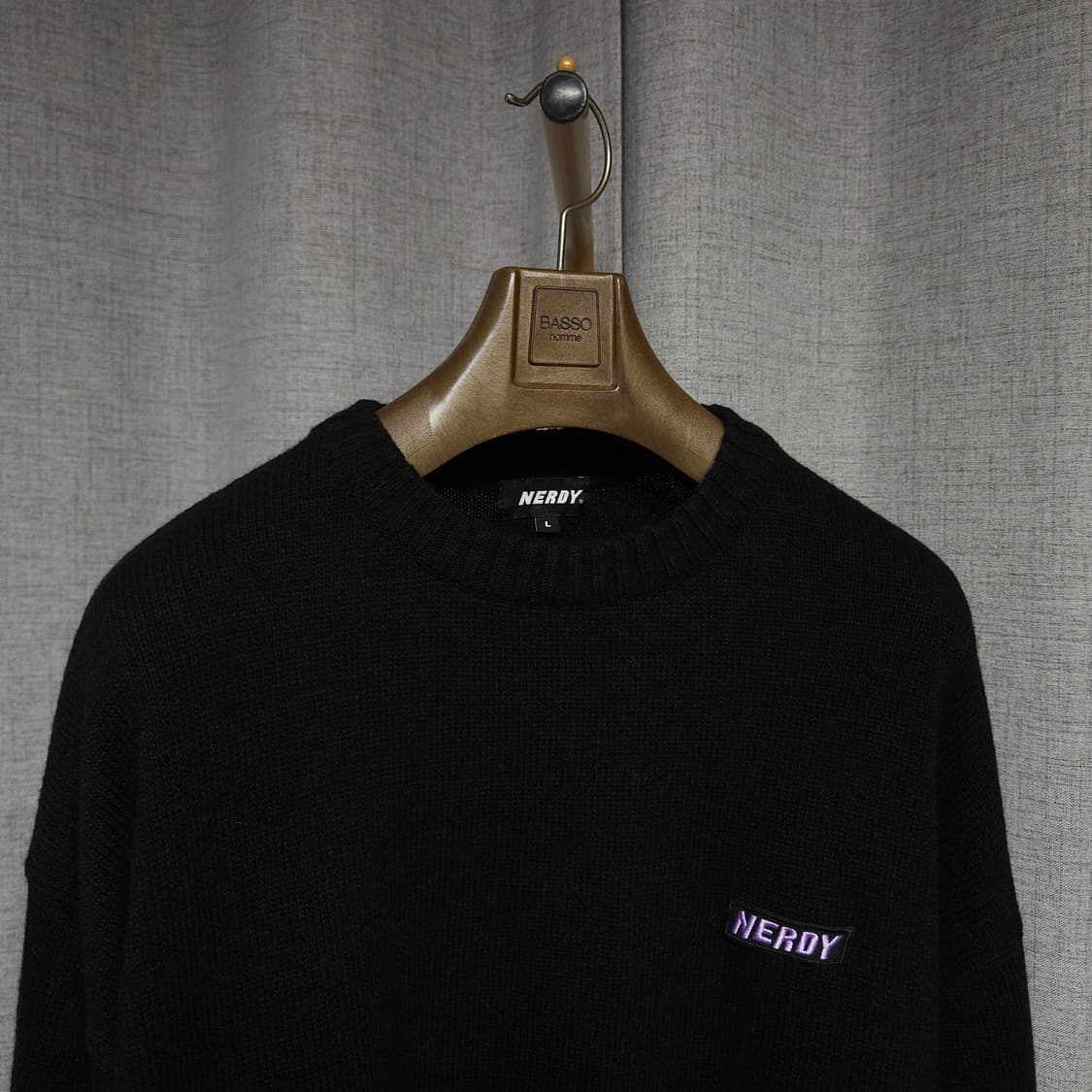 L ) 널디 백로고 크루넥 니트 상품이미지7